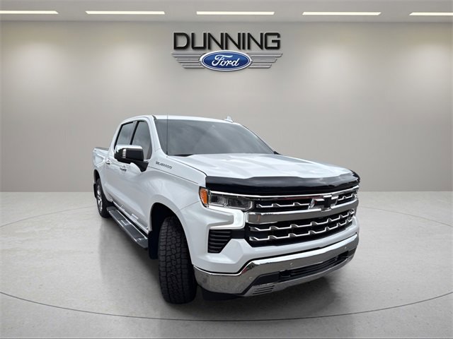 Used 2025 Chevrolet Silverado 1500 LTZ w/ LTZ Convenience Package II image 4