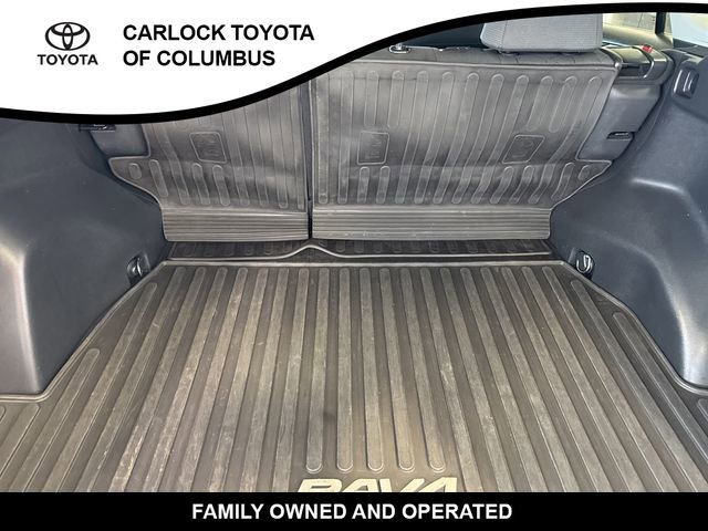 Used 2024 Toyota RAV4 XLE w/ Convenience Package image 15