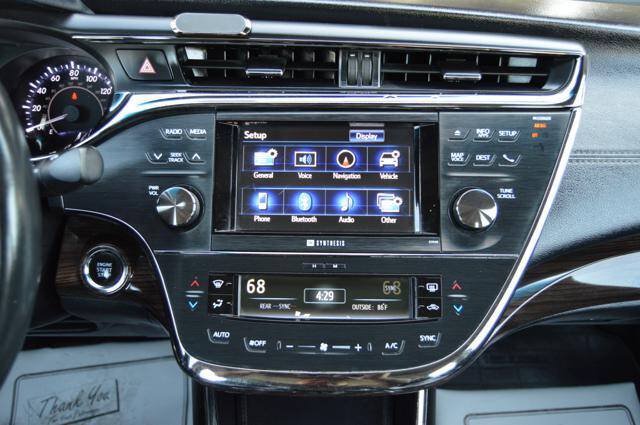 Used 2014 Toyota Avalon Limited FWD image 22