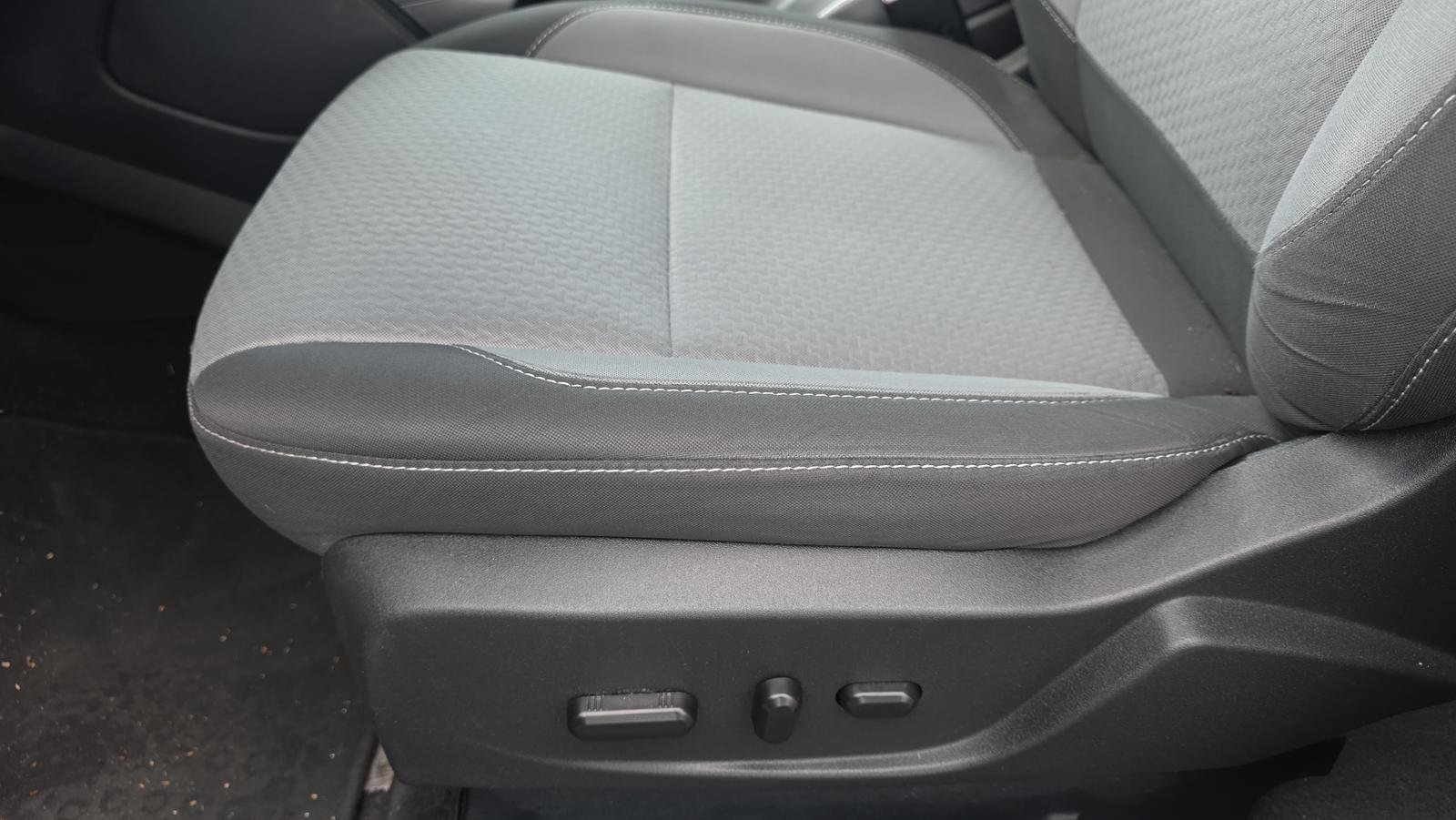 Used 2017 Ford C-MAX SE FWD image 10