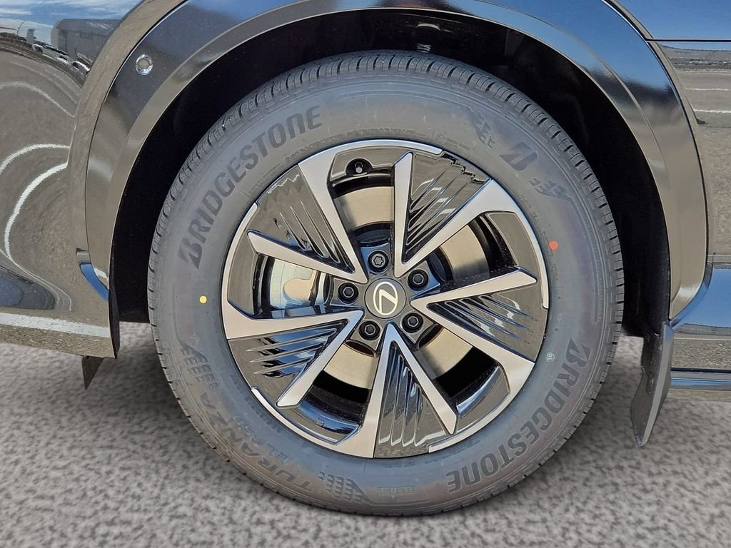 New 2026 Lexus RZ 350e 2WD w/ Convenience Package image 9