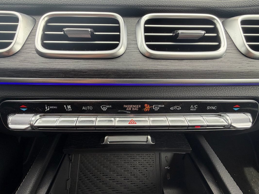 Used 2025 Mercedes-Benz GLE 350 4MATIC image 29