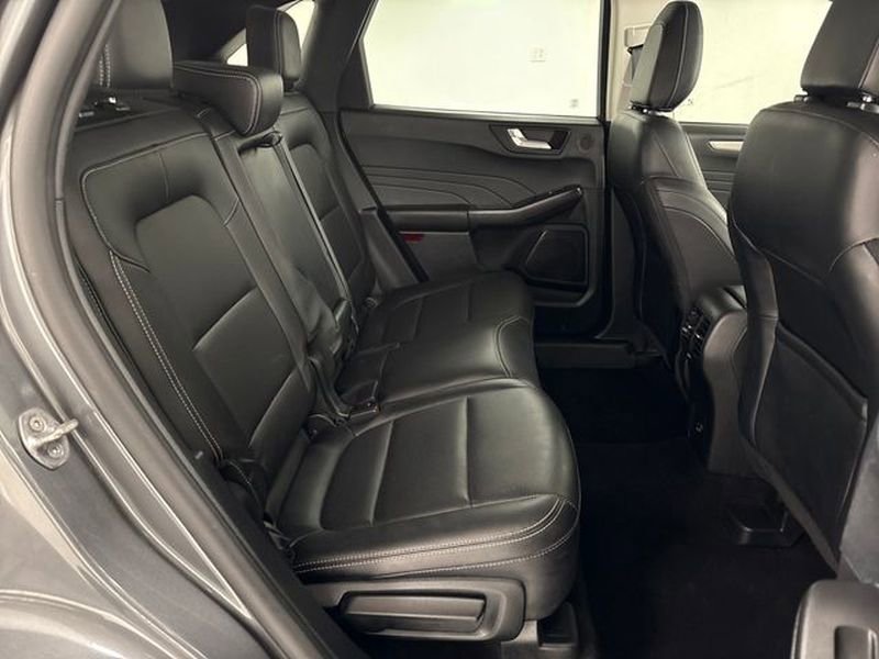 Used 2022 Ford Escape SEL w/ Technology Package image 22