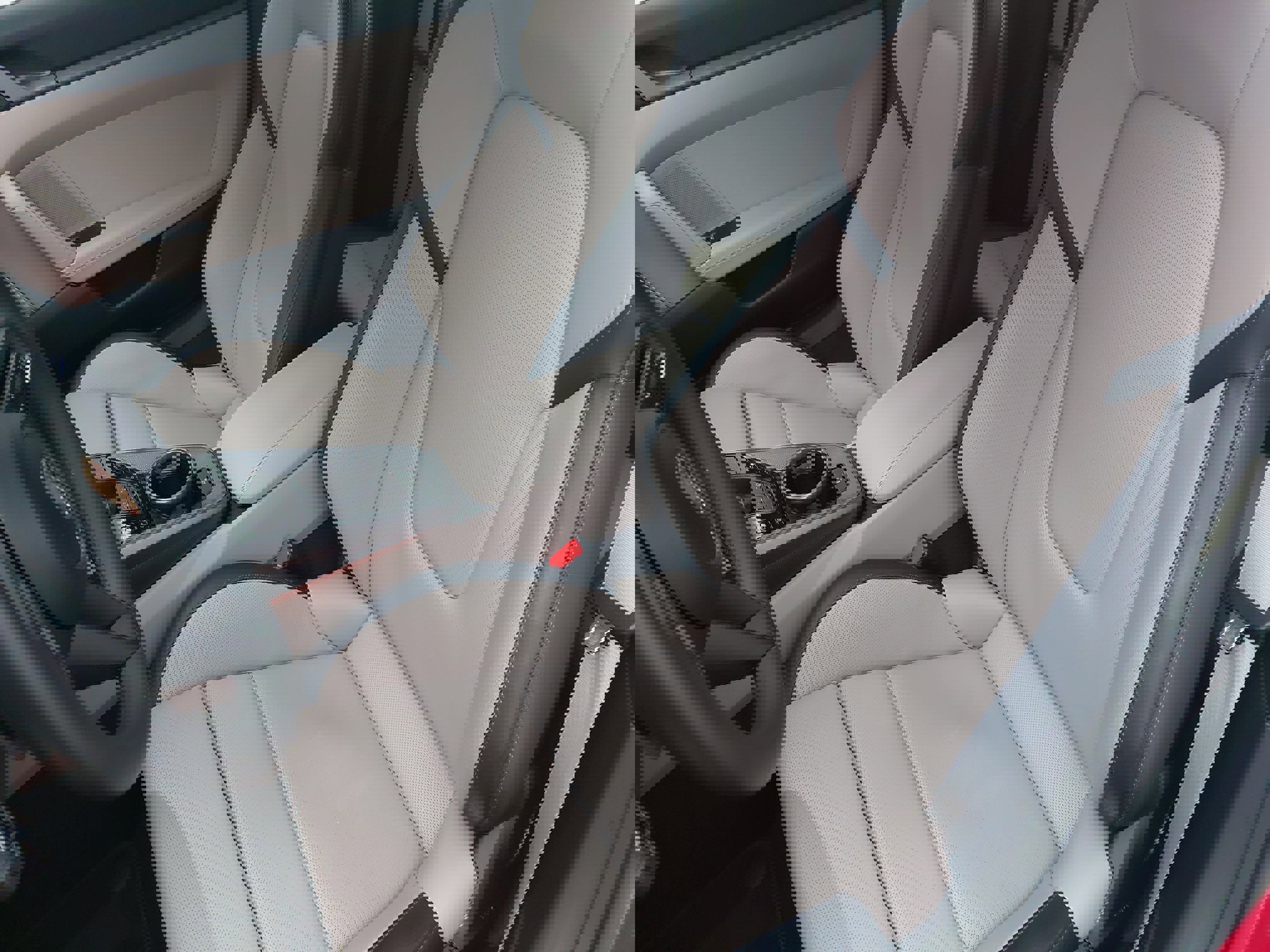 Certified 2025 Porsche 911 Carrera image 5