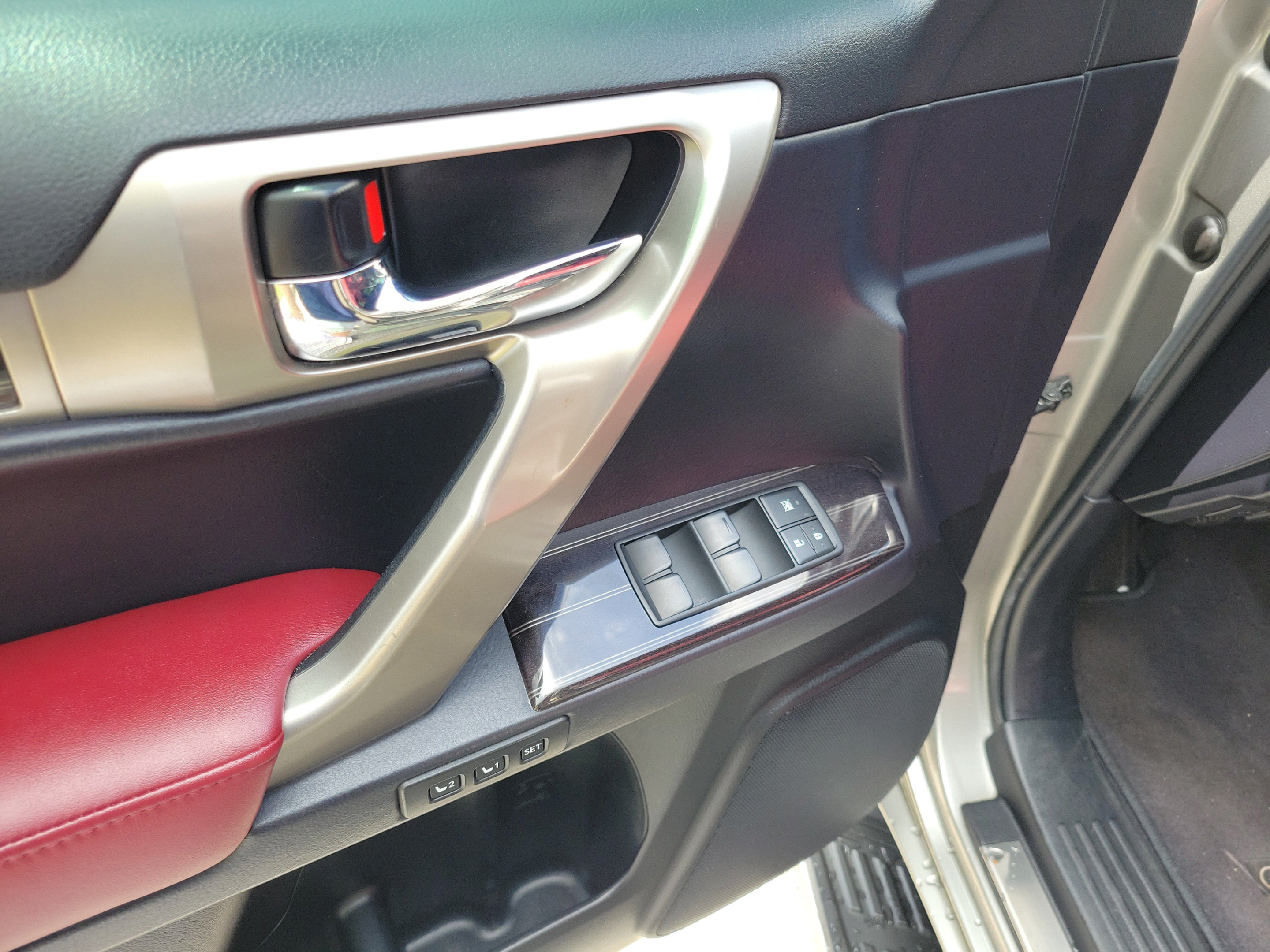 Used 2021 Lexus GX 460 Premium w/ Premium Package AWD/4WD image 12