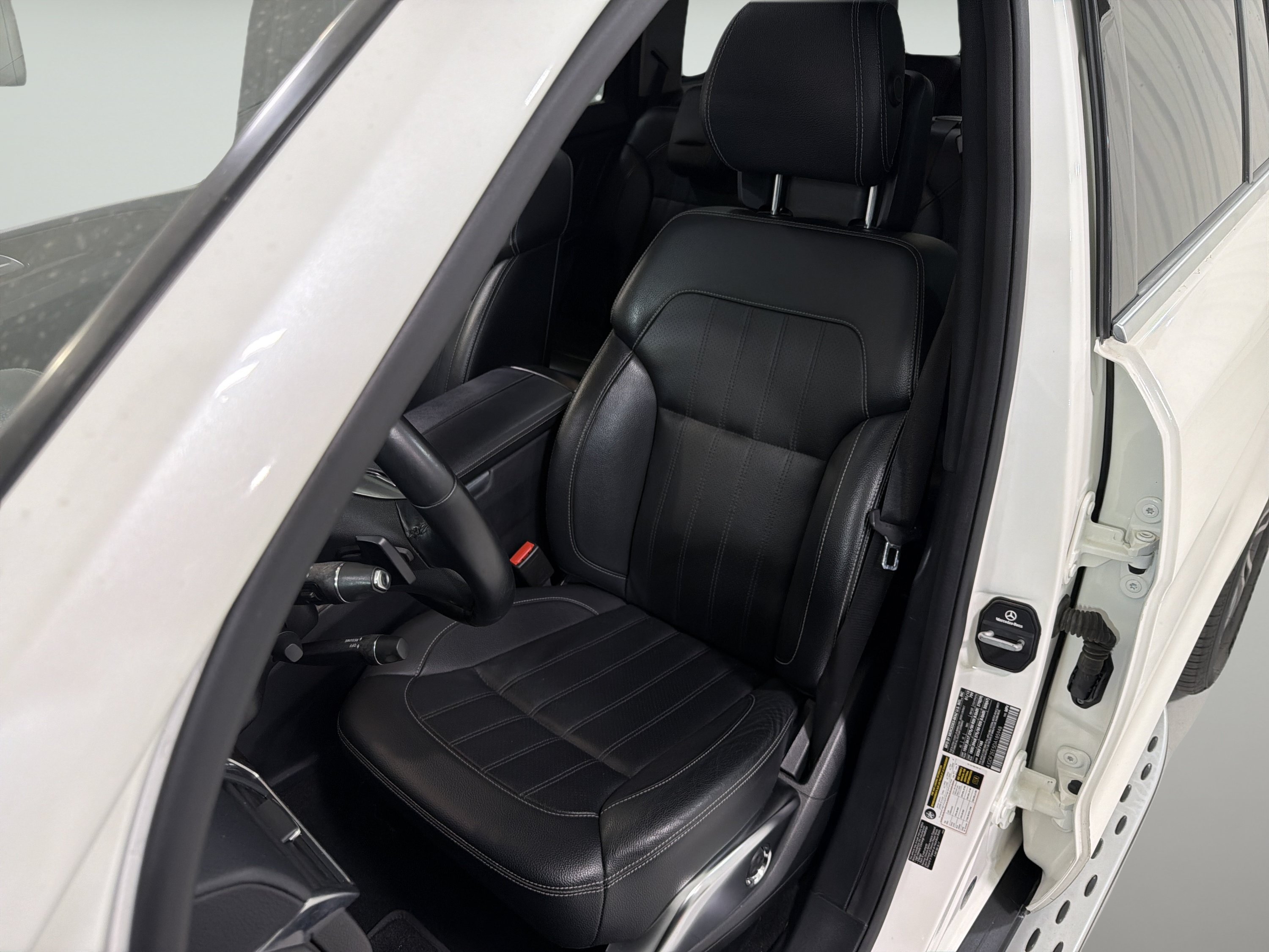 Used 2013 Mercedes-Benz GL 320 BlueTEC 4MATIC image 11