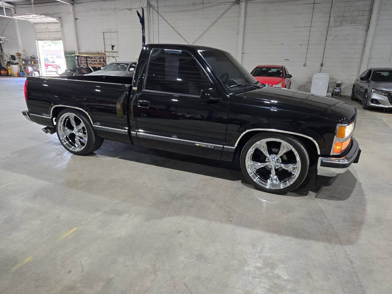 Used 1990 Chevrolet Silverado 1500 2WD Regular Cab image 20