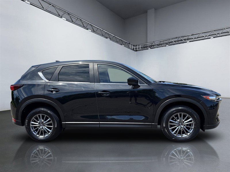 Used 2017 MAZDA CX-5 Sport AWD/4WD image 3