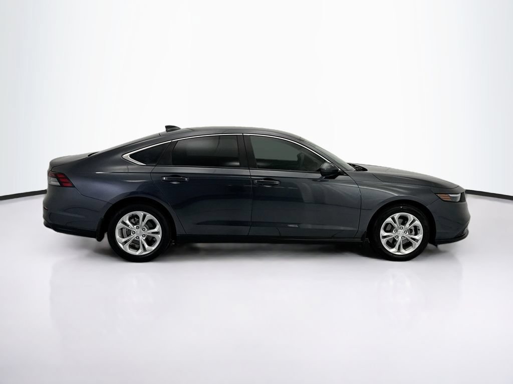 Used 2023 Honda Accord LX image 4