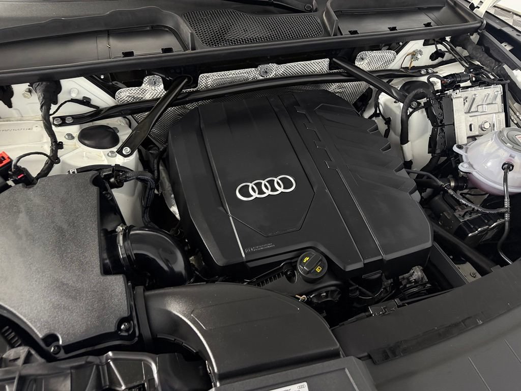 Used 2023 Audi Q5 2.0T Premium Plus w/ Premium Plus Package AWD/4WD image 36