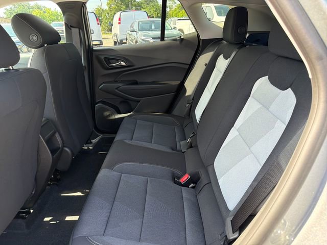 New 2026 Chevrolet Trax LS w/ LS Convenience Package FWD image 25