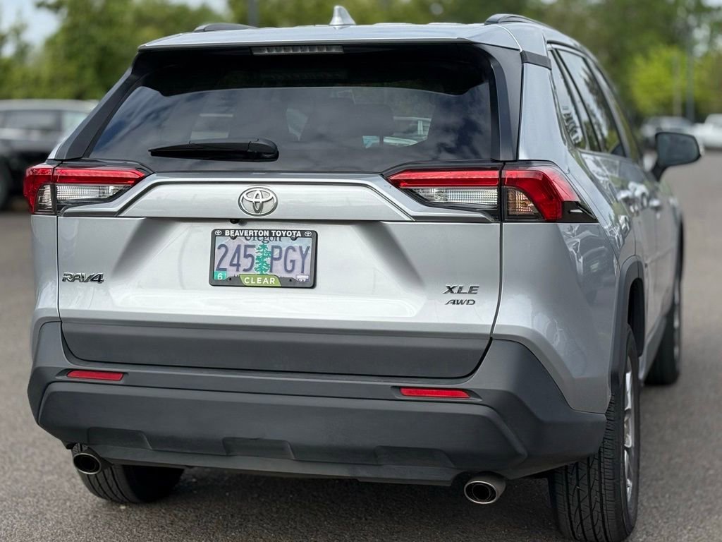 Certified 2023 Toyota RAV4 XLE AWD/4WD image 5