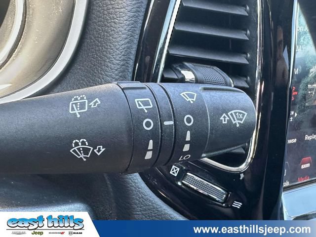 Certified 2021 Jeep Compass Limited w/ Sun and Sound Group AWD/4WD image 41