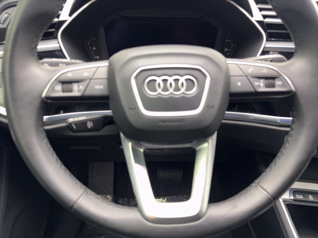 Used 2022 Audi Q3 2.0T Premium w/ Convenience Package AWD/4WD image 59
