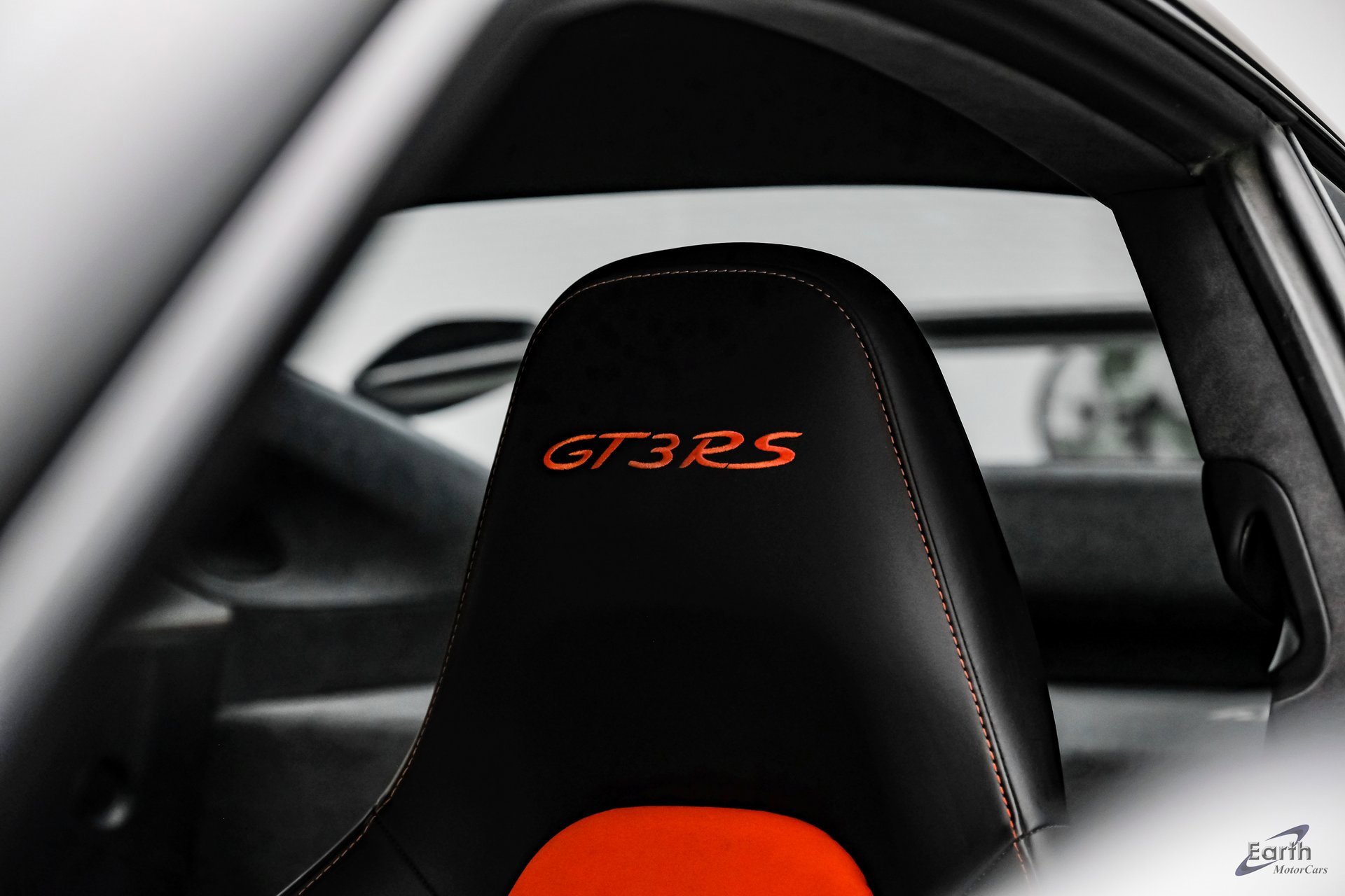 Used 2016 Porsche 911 GT3 RS image 36