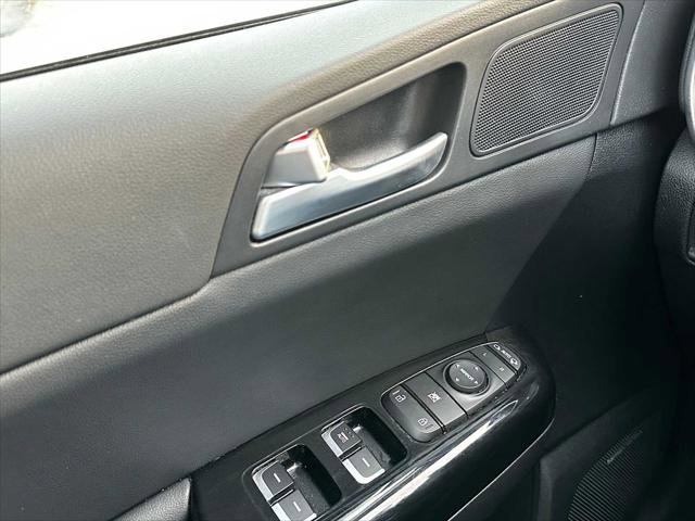 Used 2022 Kia Sportage SX image 35