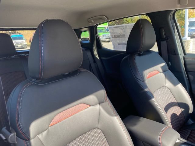 New 2026 Nissan Kicks SR AWD/4WD image 27