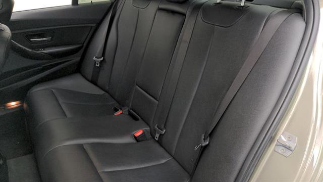 Used 2018 BMW 320i Sedan w/ Convenience Package RWD image 27