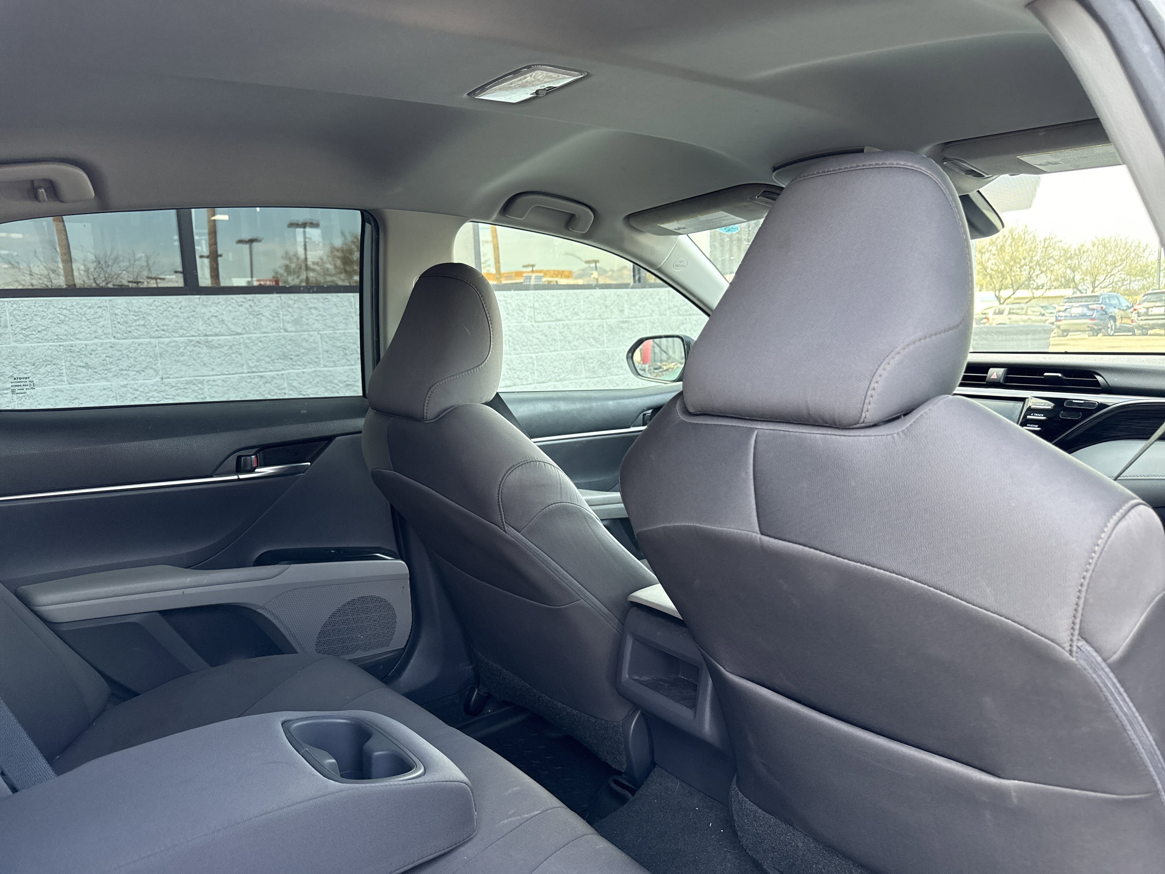 Used 2019 Toyota Camry LE image 34