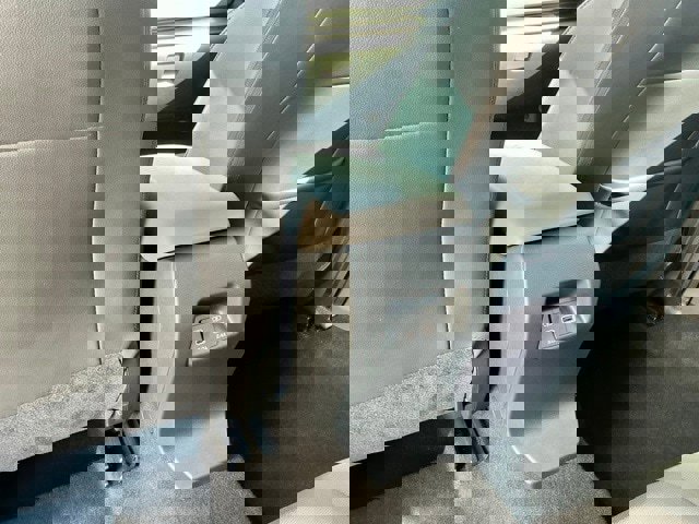 Used 2024 Subaru Crosstrek 2.0i Premium image 9