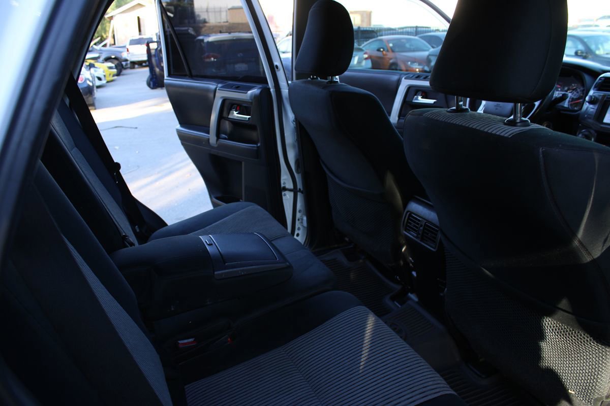 Used 2016 Toyota 4Runner SR5 RWD image 17