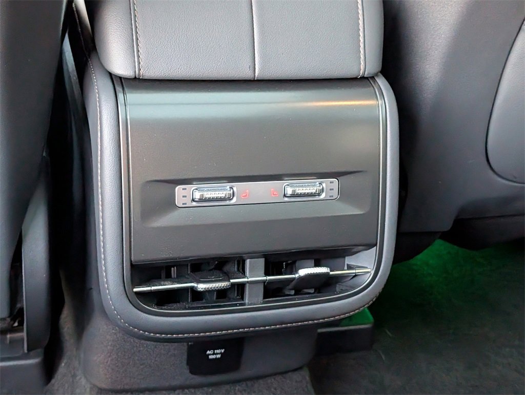 Used 2024 Lincoln Nautilus Premier w/ Equipment Group 102A image 14