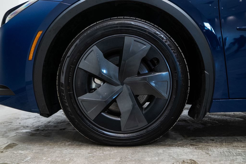 Certified 2024 Toyota Prius Prime SE image 7