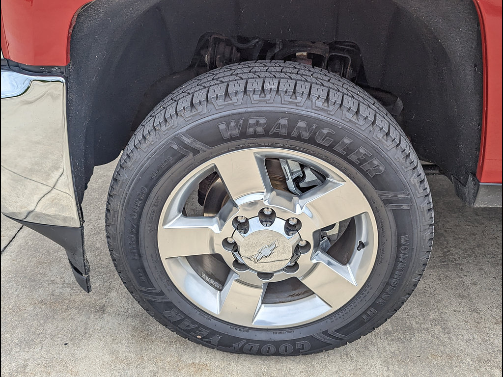 Used 2016 Chevrolet Silverado 2500 LTZ w/ Duramax Plus Package AWD/4WD image 17