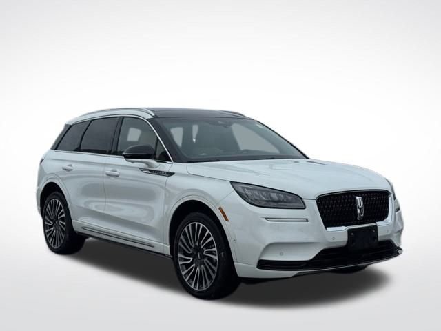 Certified 2022 Lincoln Corsair Reserve w/ Equipment Group 201A image 5