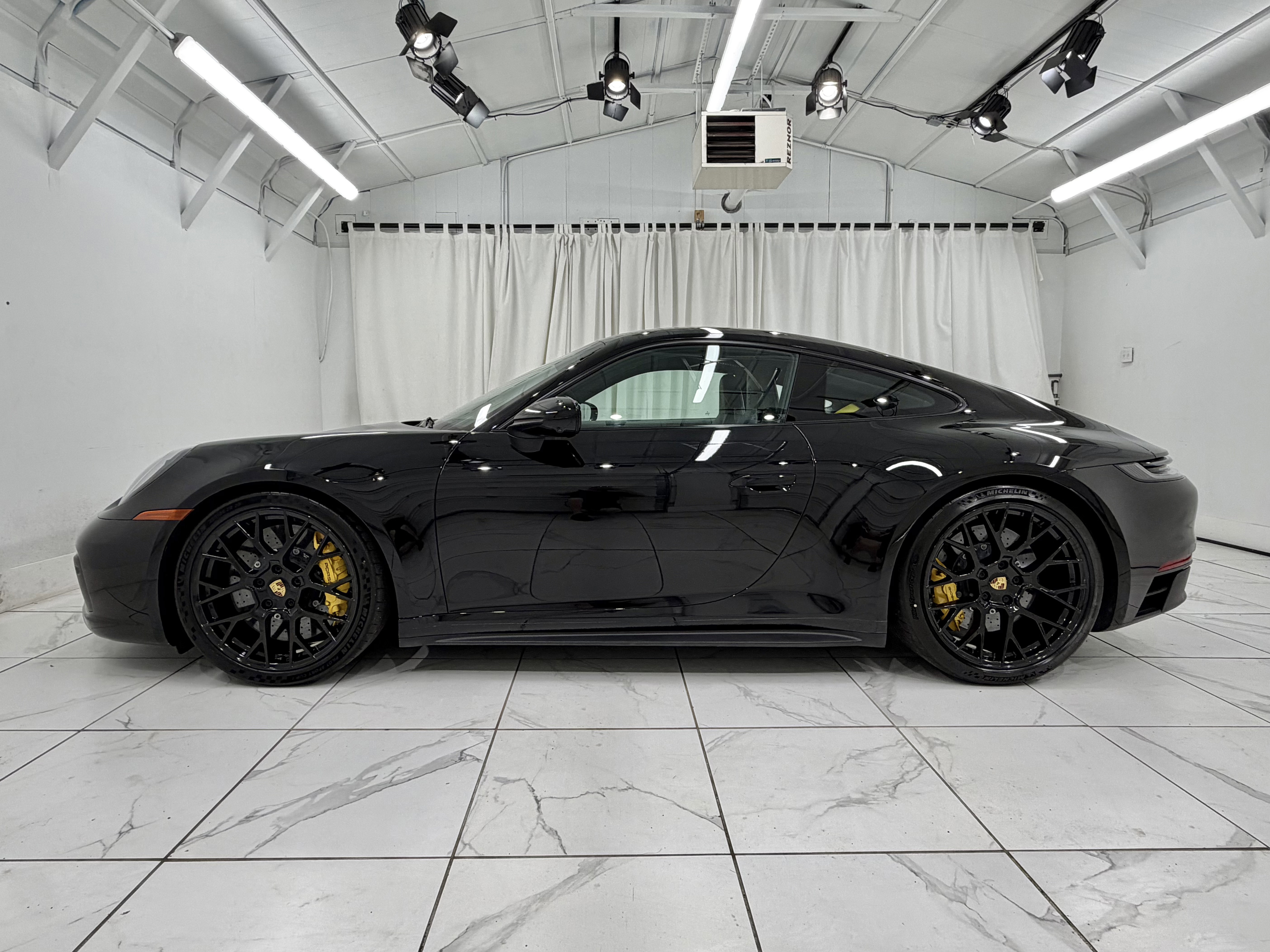 Certified 2023 Porsche 911 Carrera GTS RWD image 15