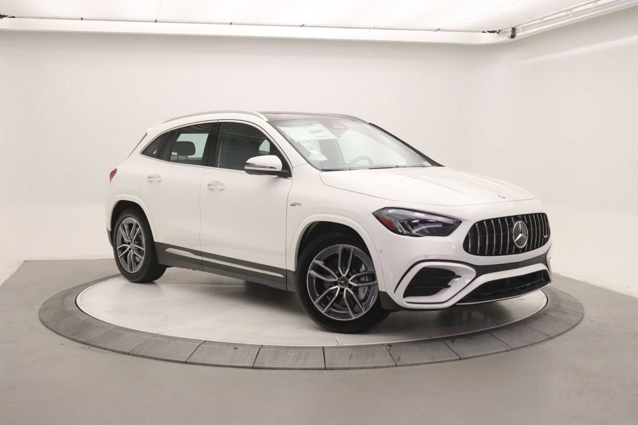 New 2026 Mercedes-Benz GLA 35 AMG 4MATIC image 16