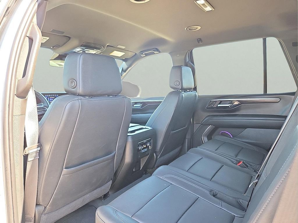 Used 2025 Chevrolet Tahoe Z71 AWD/4WD image 13