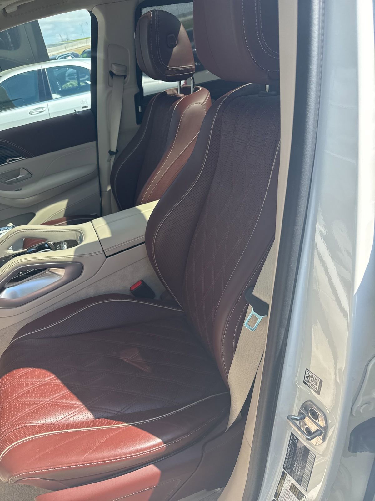 Certified 2024 Mercedes-Benz Maybach GLS 600 4MATIC image 10