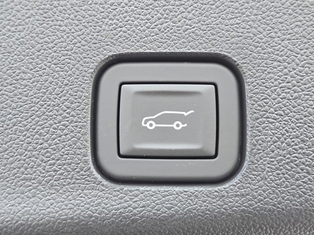 New 2026 GMC Acadia Elevation w/ Super Cruise Package AWD/4WD image 23
