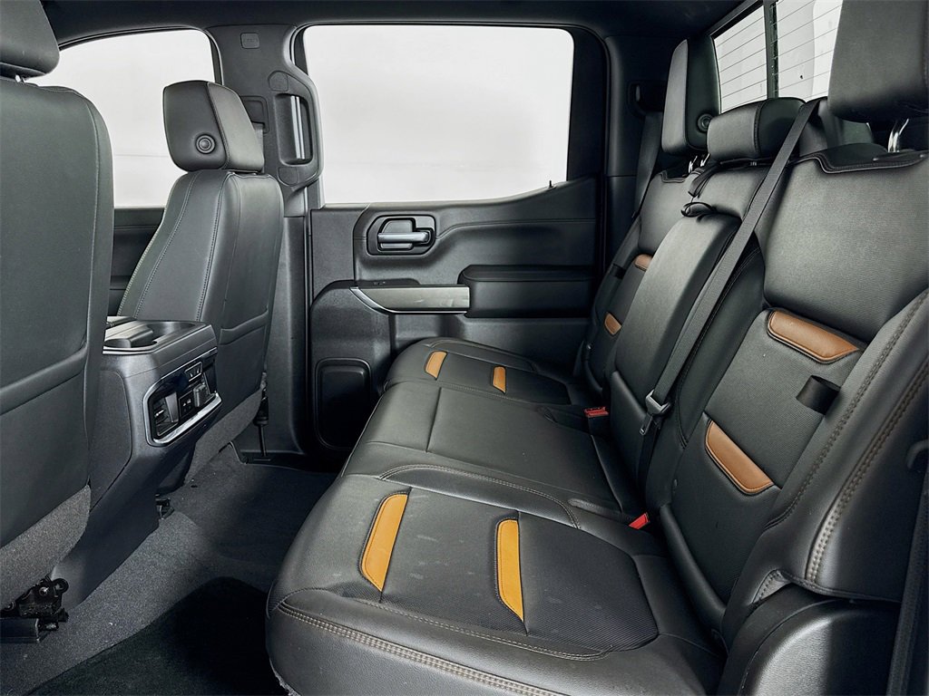 Used 2019 GMC Sierra 1500 AT4 w/ Off Road Performance Package image 12