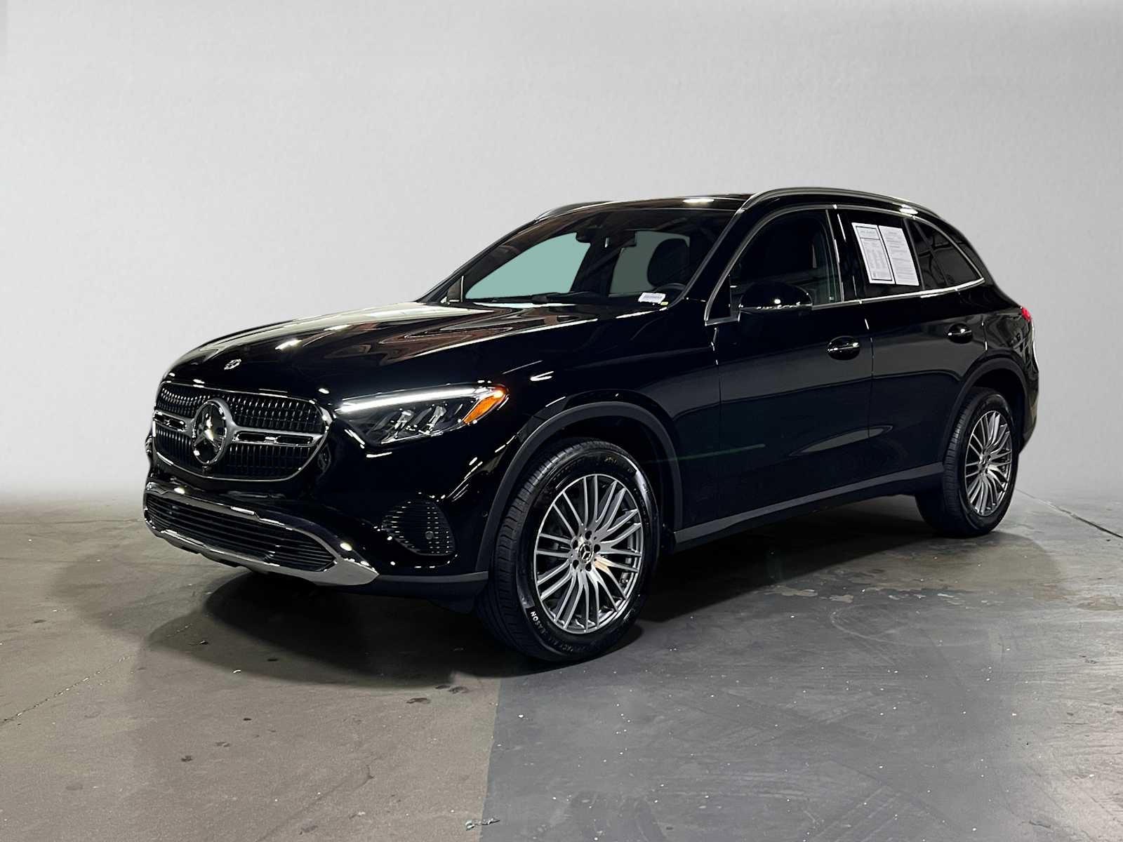 Used 2026 Mercedes-Benz GLC 300 4MATIC image 7