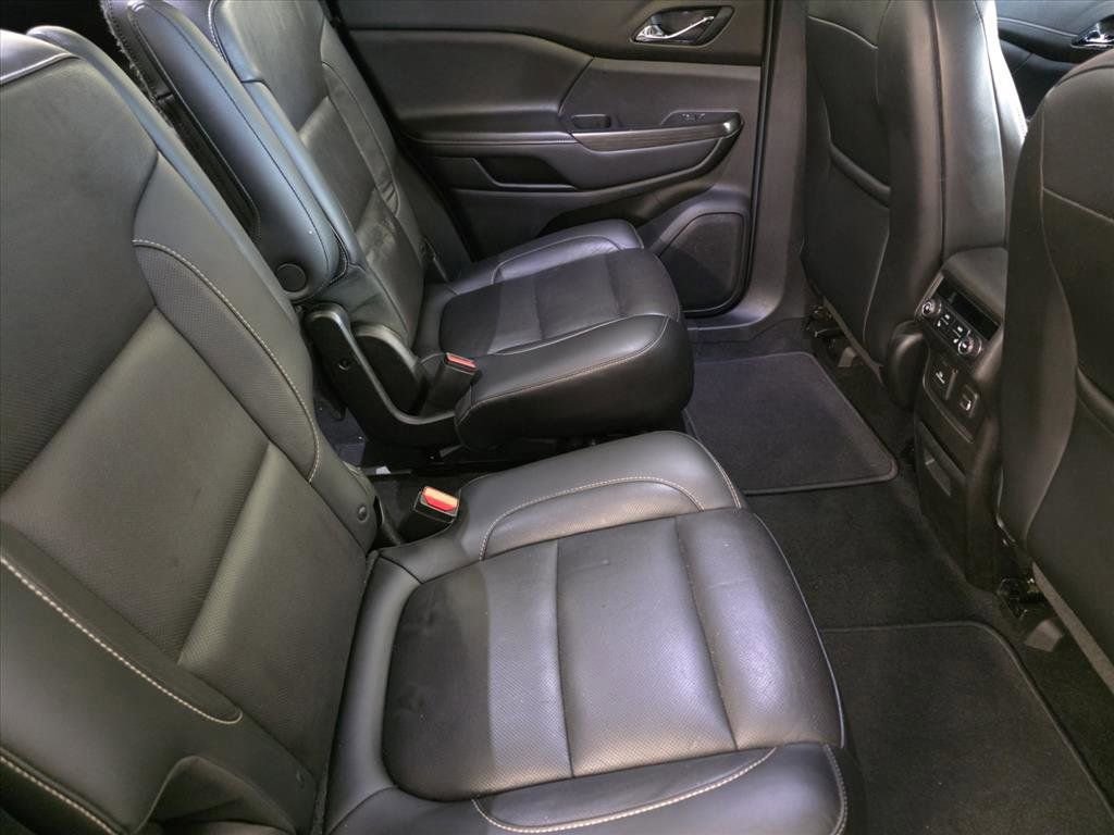 Used 2019 GMC Acadia SLT image 19