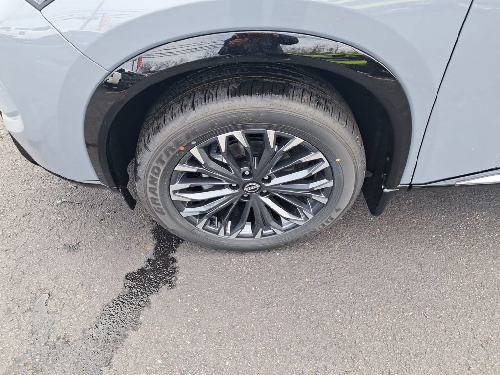 New 2026 Nissan Rogue Platinum image 28