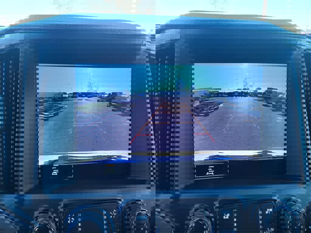 Used 2023 GMC Terrain AT4 image 10