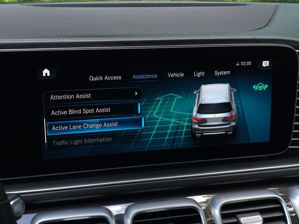 Used 2022 Mercedes-Benz GLS 450 4MATIC image 49