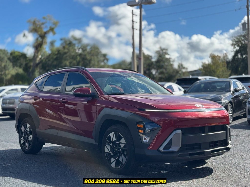 Used 2024 Hyundai Kona SEL FWD image 9