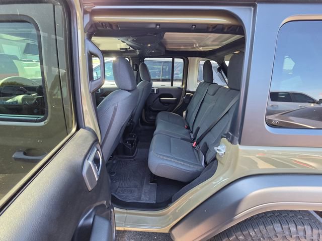 Used 2025 Jeep Wrangler Unlimited Sport AWD/4WD image 15