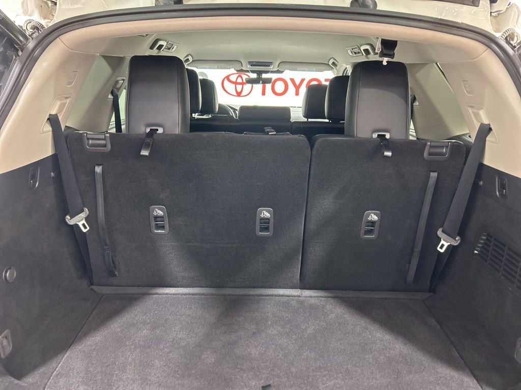 Used 2023 Nissan Pathfinder SL image 22