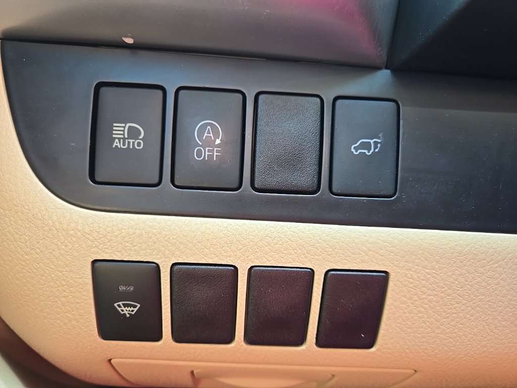 Used 2019 Toyota Highlander XLE FWD image 44