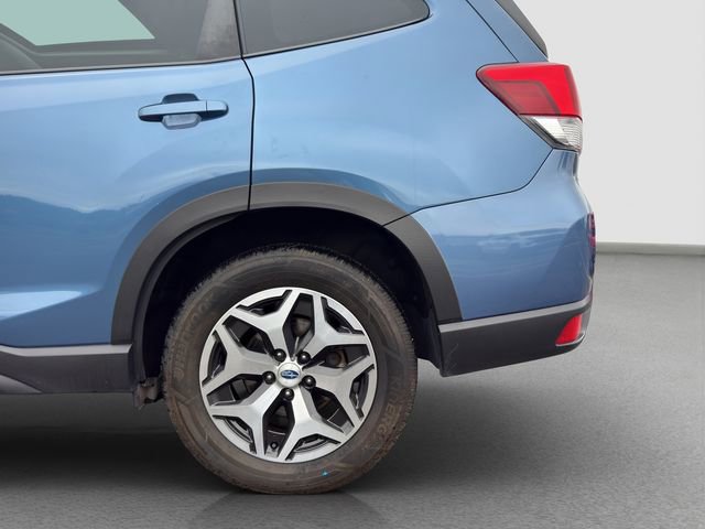 Used 2021 Subaru Forester Premium AWD/4WD image 22