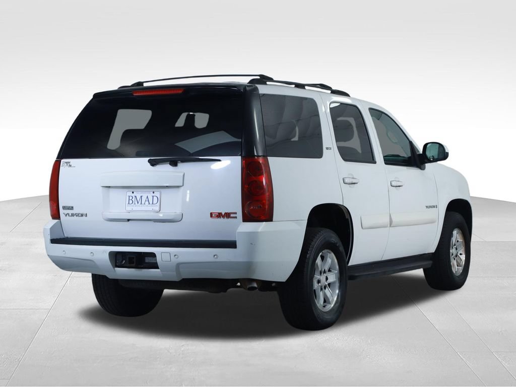 Used 2007 GMC Yukon SLT w/ SLT Preferred Equipment Group AWD/4WD image 12