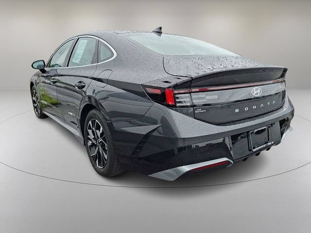 Certified 2024 Hyundai Sonata SEL FWD image 6