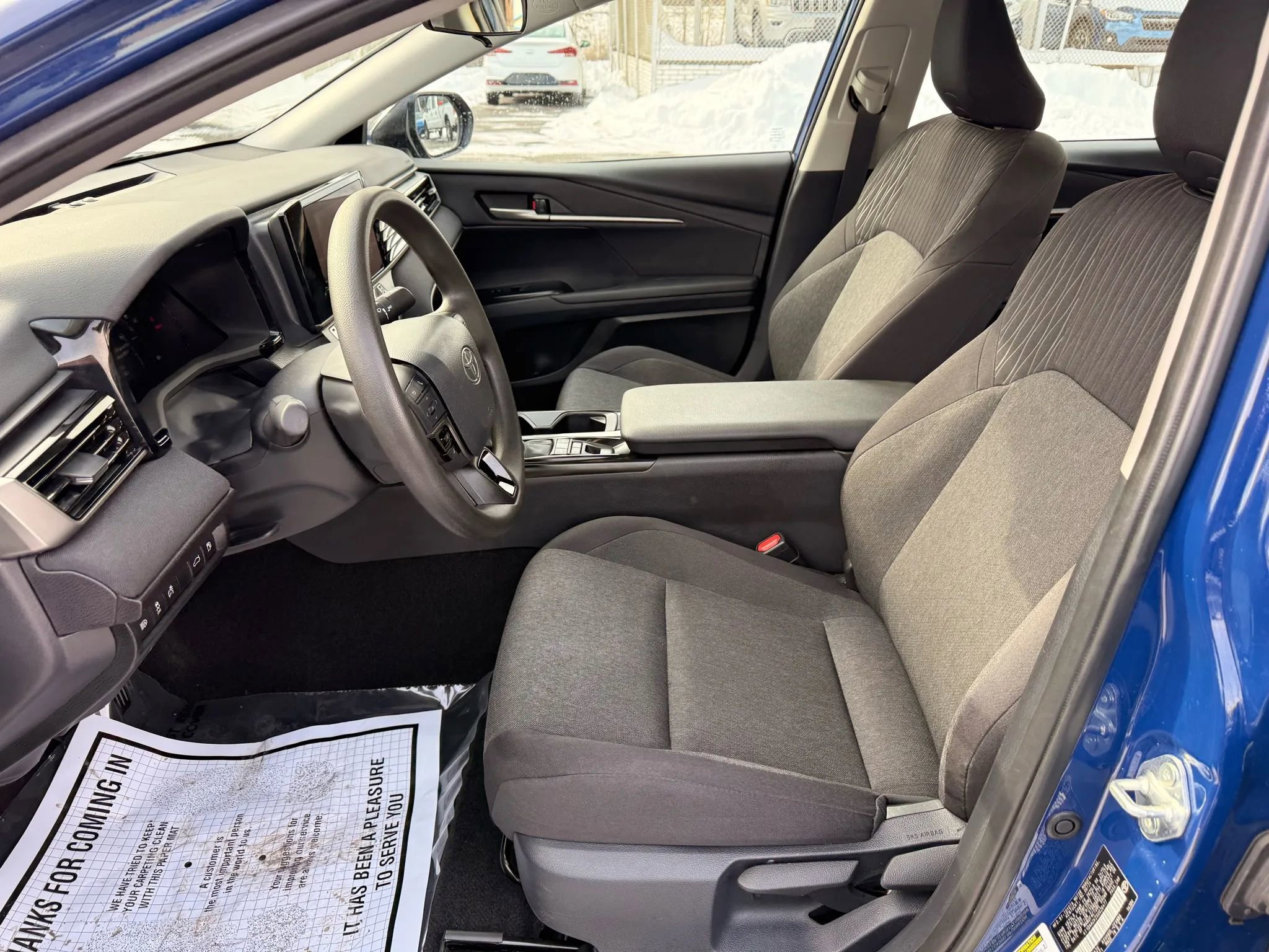 Used 2025 Toyota Camry SE image 46