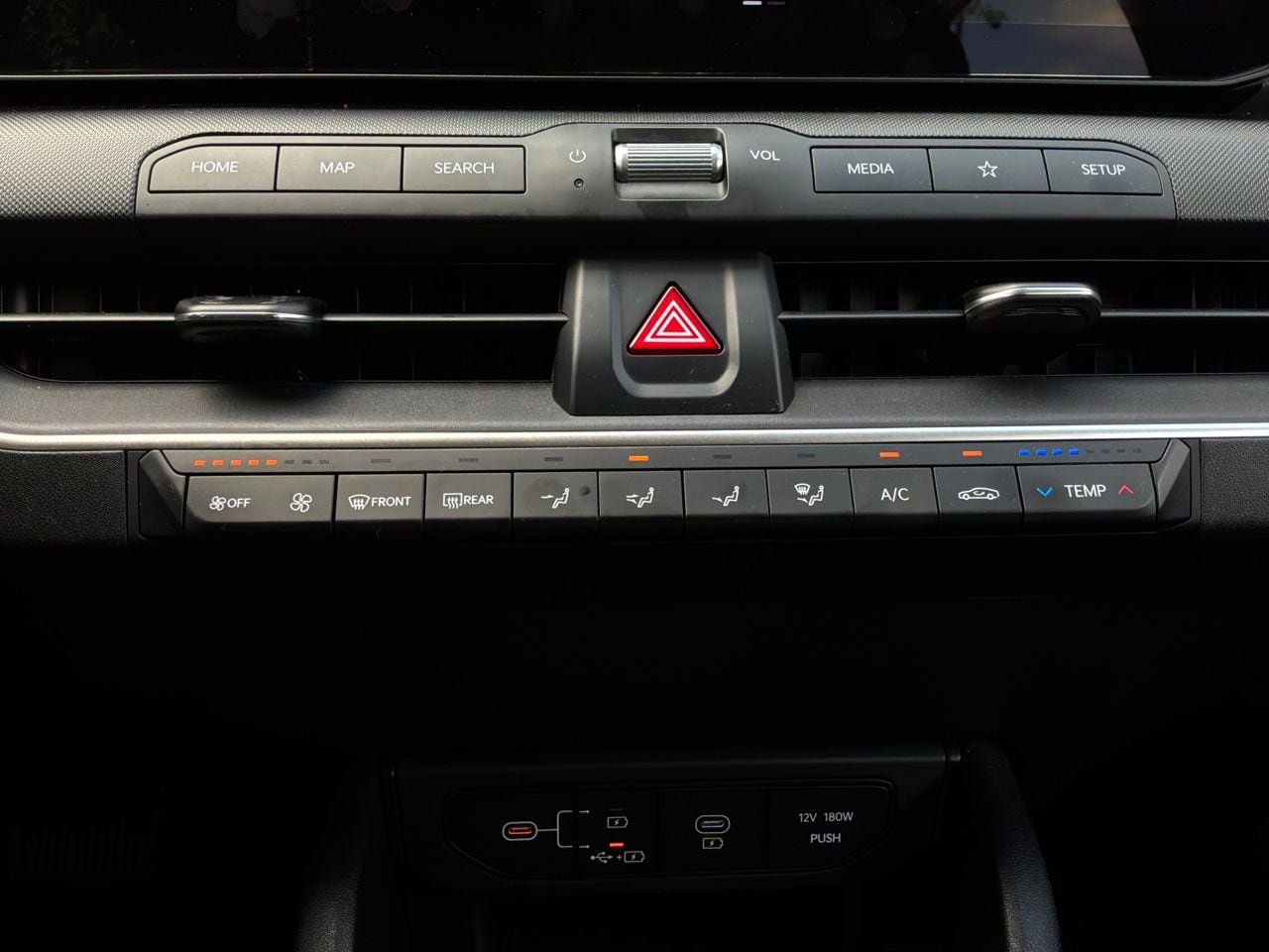 Used 2025 Kia K4 FWD image 27