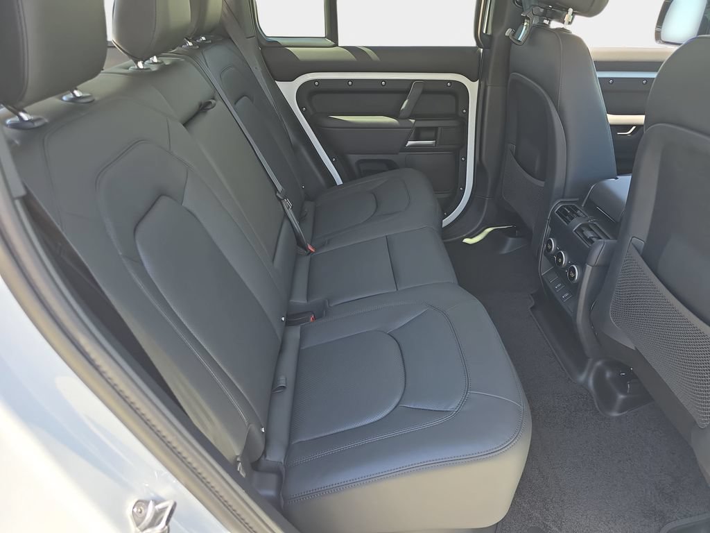 New 2026 Land Rover Defender 110 S AWD/4WD image 11